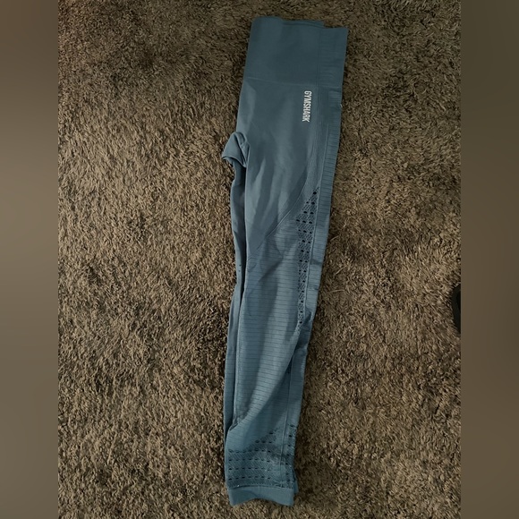 Gymshark light blue leggings - Picture 2 of 4